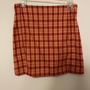 brandy melville plaid mini skirt